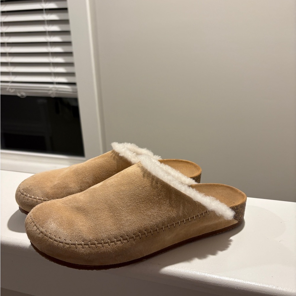 Tan Suede Slip-On Mules with White Fur Trim - Jenni Kayne